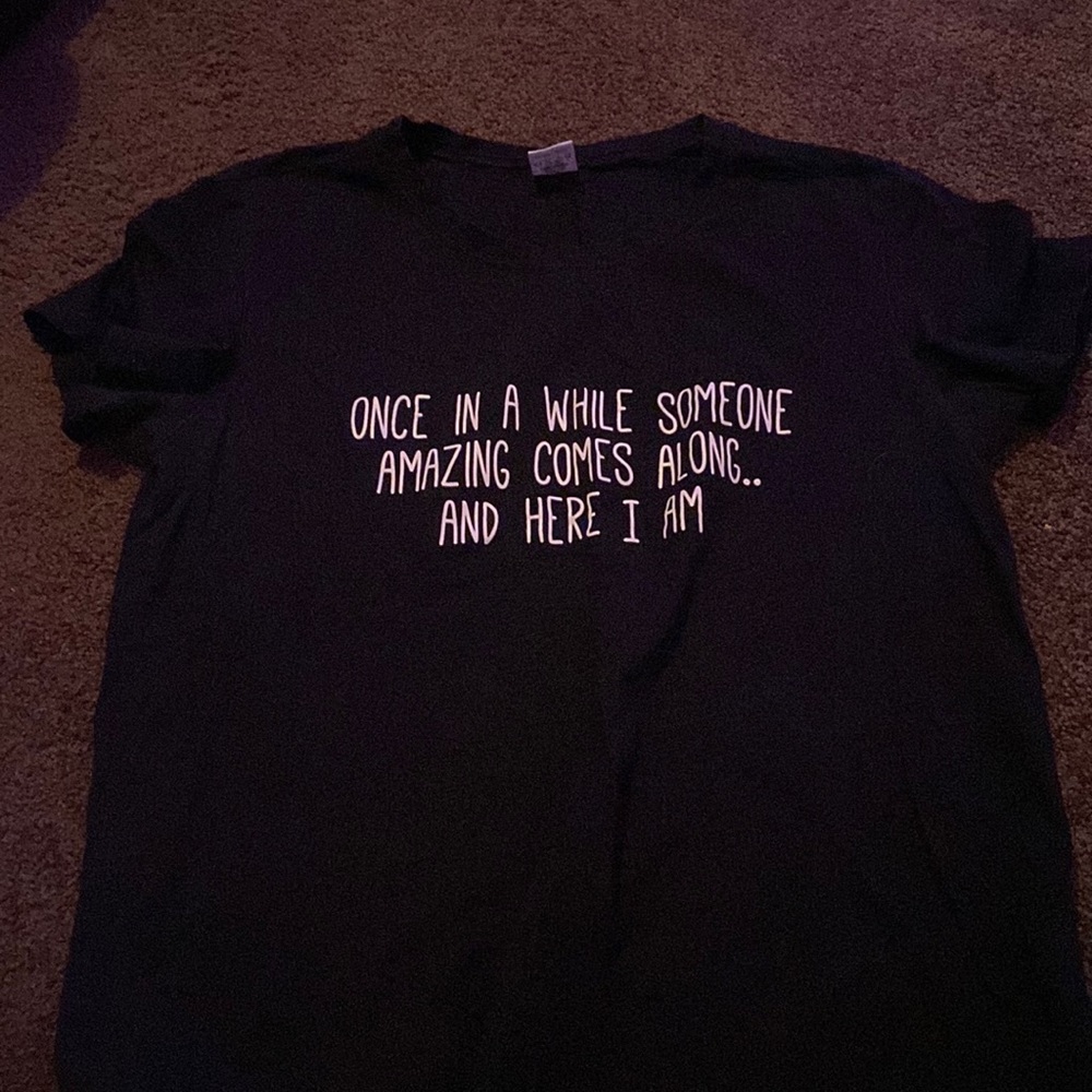 Black T-shirt. Brand: Amazon Size: M